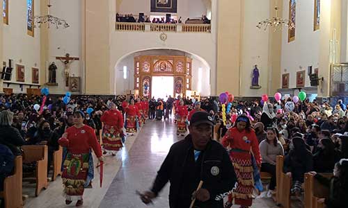 colegios-mano-amiga-mano-amiga-torreon-visita-a-la-virgen-de-guadalupe-iglesia